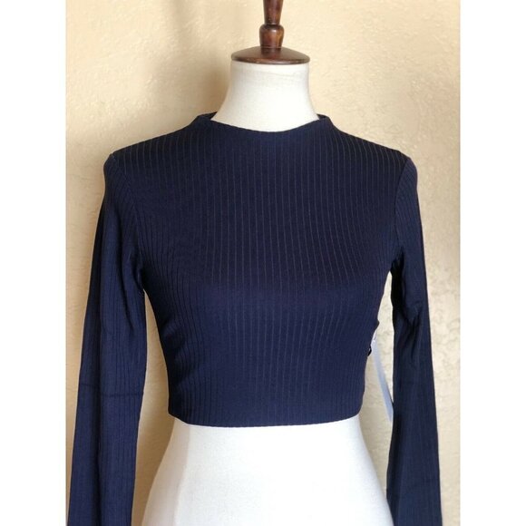 Noe Undergarments Navy Blue Ribbed Crop Top - Picture 9 of 10